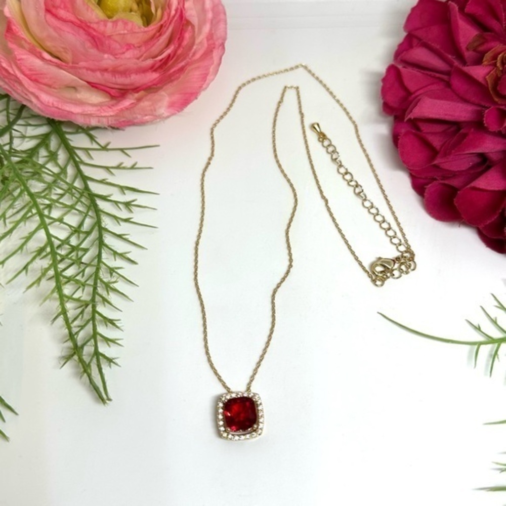 NEW⚜️ Red Crystal Charm Necklace